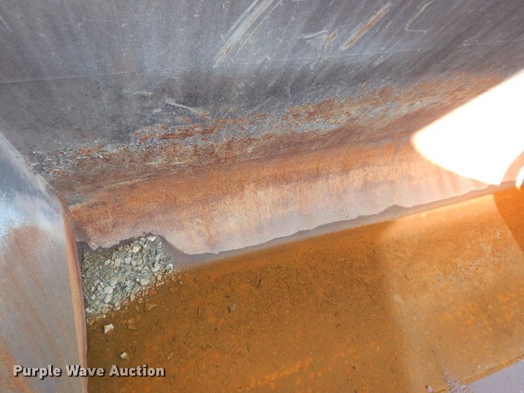 image for item DM3135 Bobcat  bucket