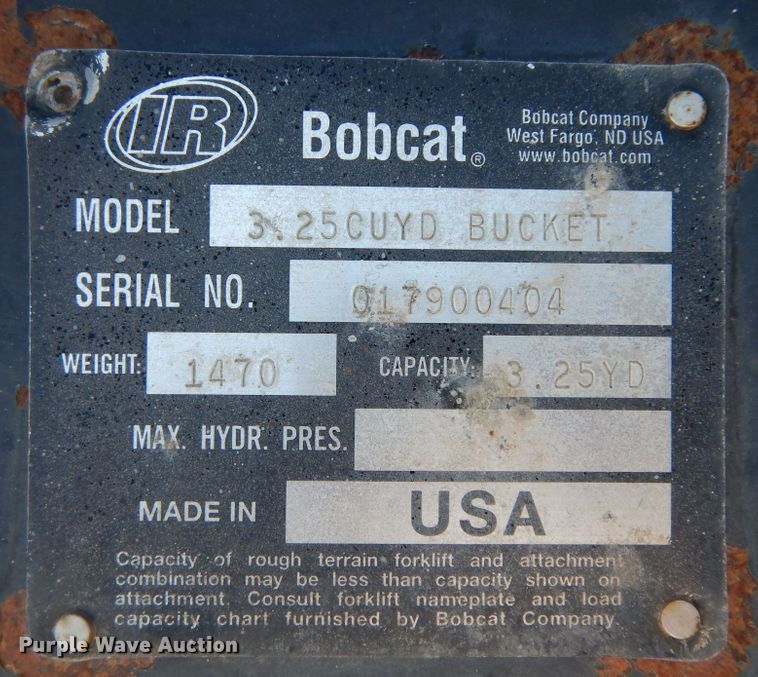 image for item DM3135 Bobcat  bucket