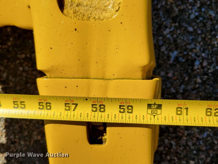 image for item DM8014 2002 John Deere 330C LC  excavator