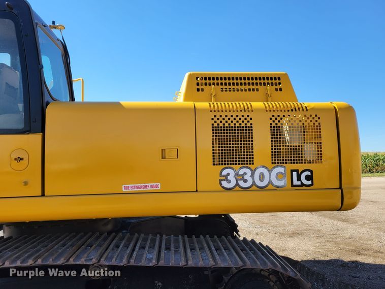 image for item DM8014 2002 John Deere 330C LC  excavator