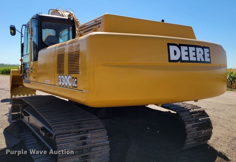 image for item DM8014 2002 John Deere 330C LC  excavator