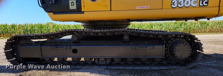 image for item DM8014 2002 John Deere 330C LC  excavator