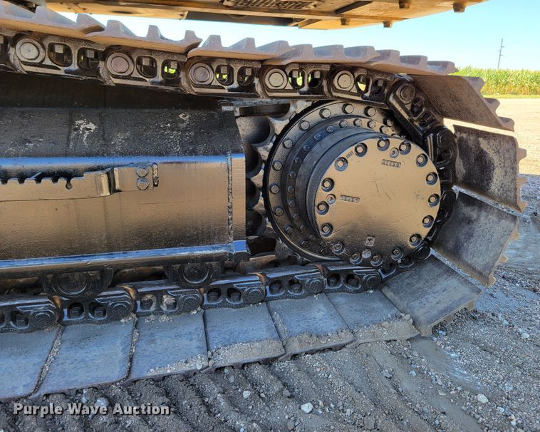 image for item DM8014 2002 John Deere 330C LC  excavator