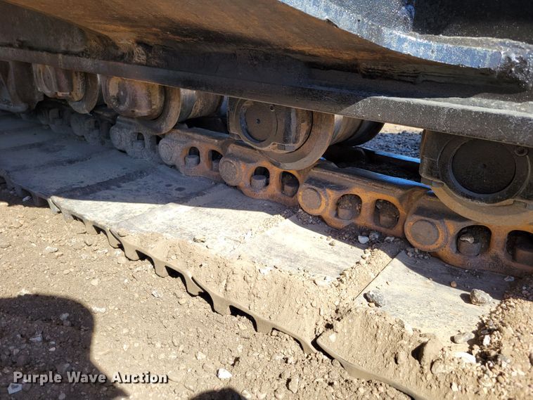 image for item DM8014 2002 John Deere 330C LC  excavator