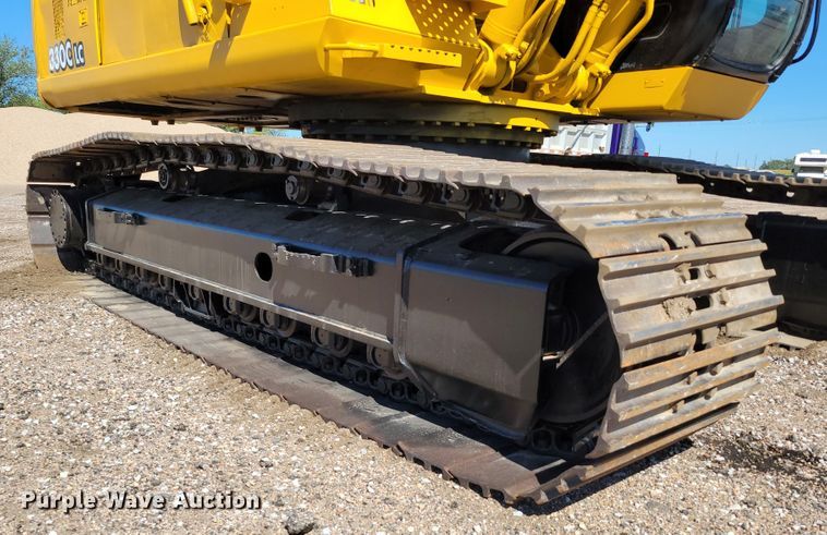 image for item DM8014 2002 John Deere 330C LC  excavator