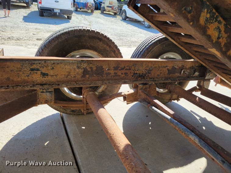 image for item DM8017 2012 Finish Line DB14  dump trailer