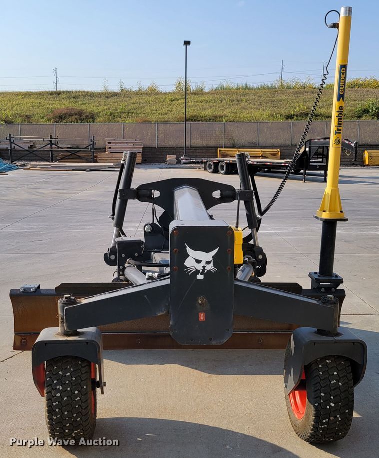 image for item DM8026 2017 Bobcat Grader 96  skid steer grader