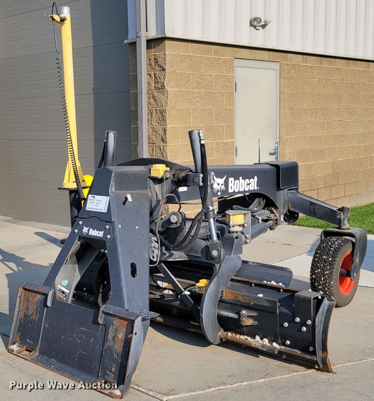 image for item DM8026 2017 Bobcat Grader 96  skid steer grader