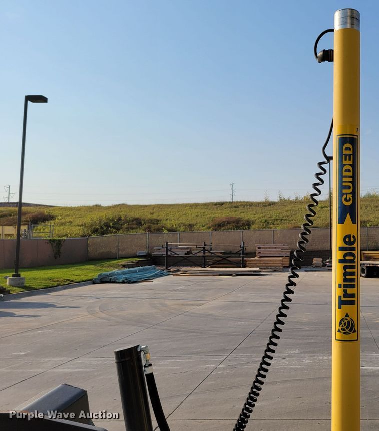 image for item DM8026 2017 Bobcat Grader 96  skid steer grader