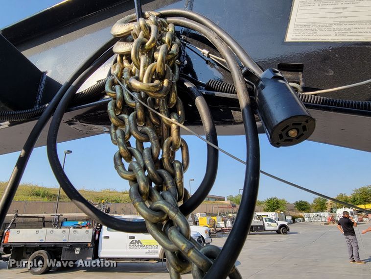 image for item DM8027 2017 Big Tex 22GN-35-HDTS  equipment trailer