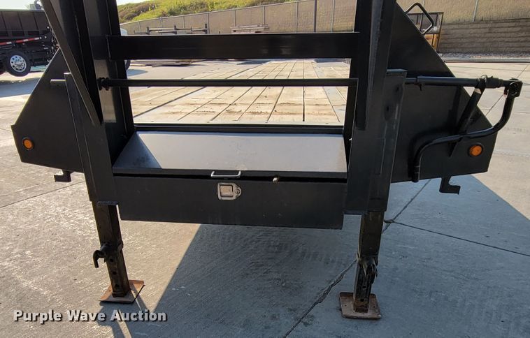 image for item DM8027 2017 Big Tex 22GN-35-HDTS  equipment trailer