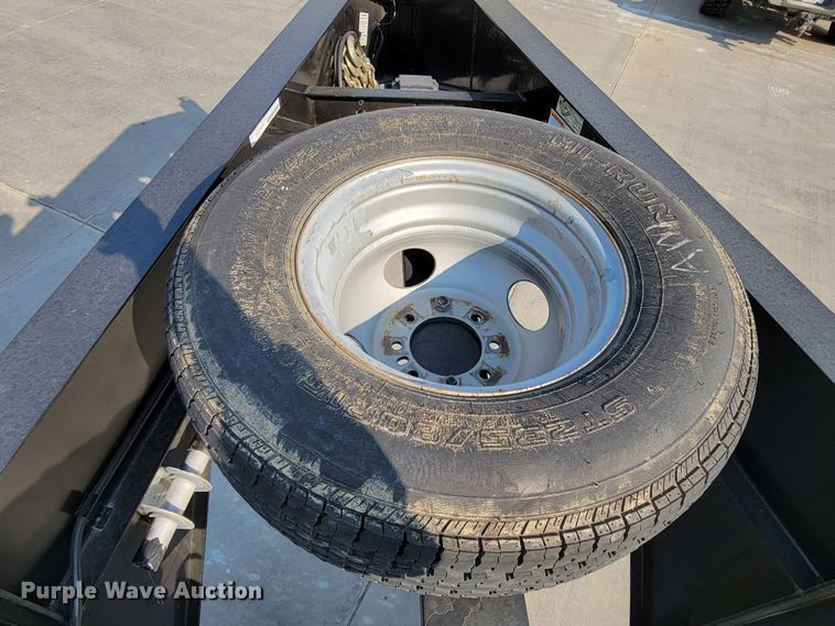 image for item DM8027 2017 Big Tex 22GN-35-HDTS  equipment trailer