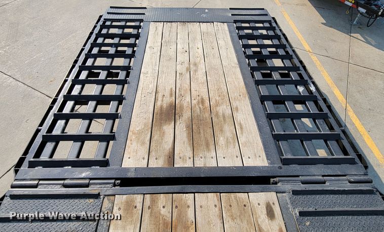 image for item DM8027 2017 Big Tex 22GN-35-HDTS  equipment trailer
