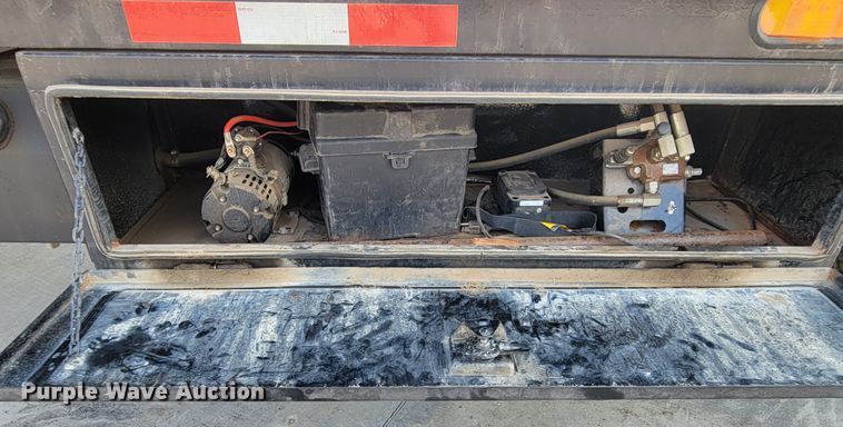 image for item DM8027 2017 Big Tex 22GN-35-HDTS  equipment trailer