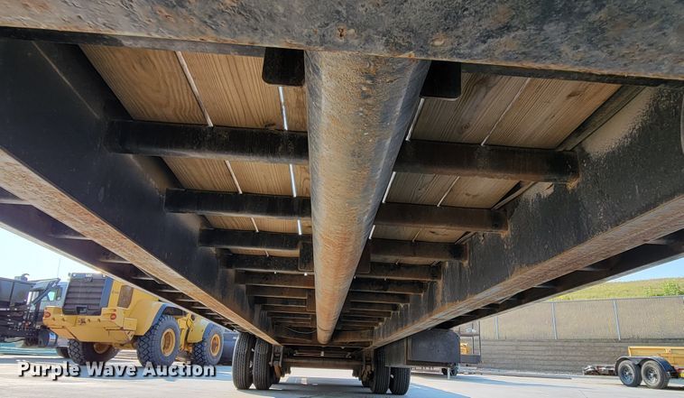 image for item DM8027 2017 Big Tex 22GN-35-HDTS  equipment trailer