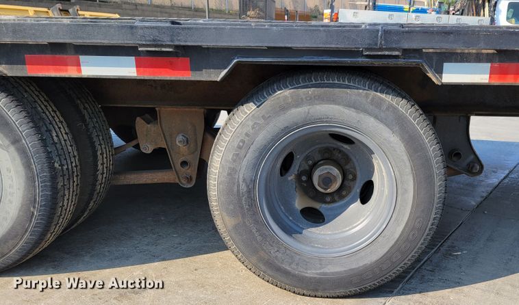 image for item DM8027 2017 Big Tex 22GN-35-HDTS  equipment trailer