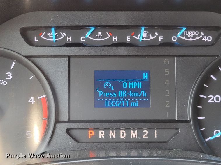 image for item DM8028 2018 Ford F550 Super Duty XL  flatbed truck