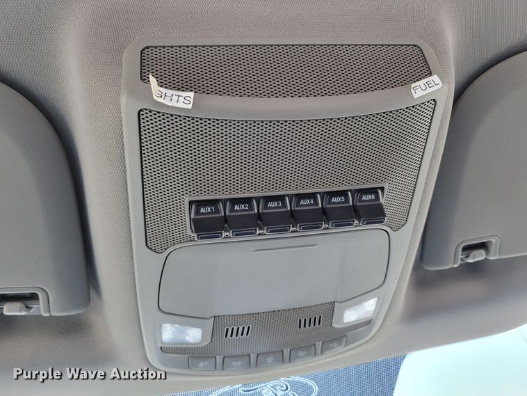 image for item DM8028 2018 Ford F550 Super Duty XL  flatbed truck