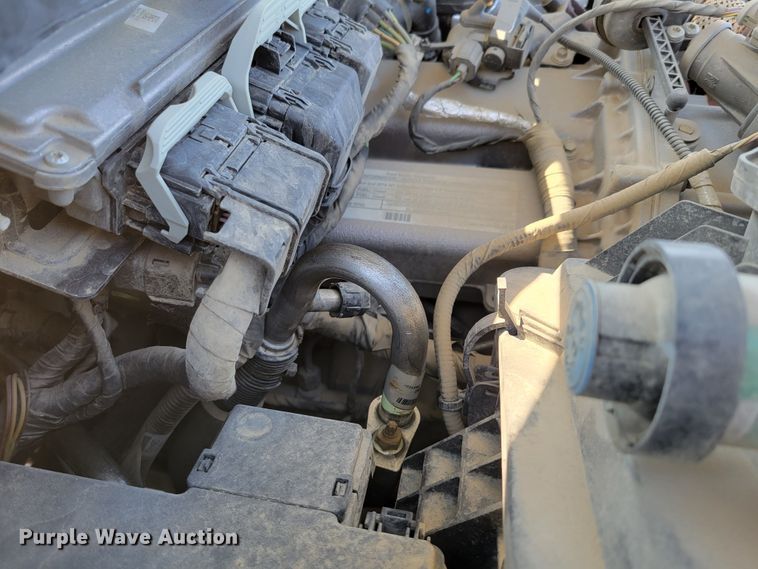 image for item DM8028 2018 Ford F550 Super Duty XL  flatbed truck