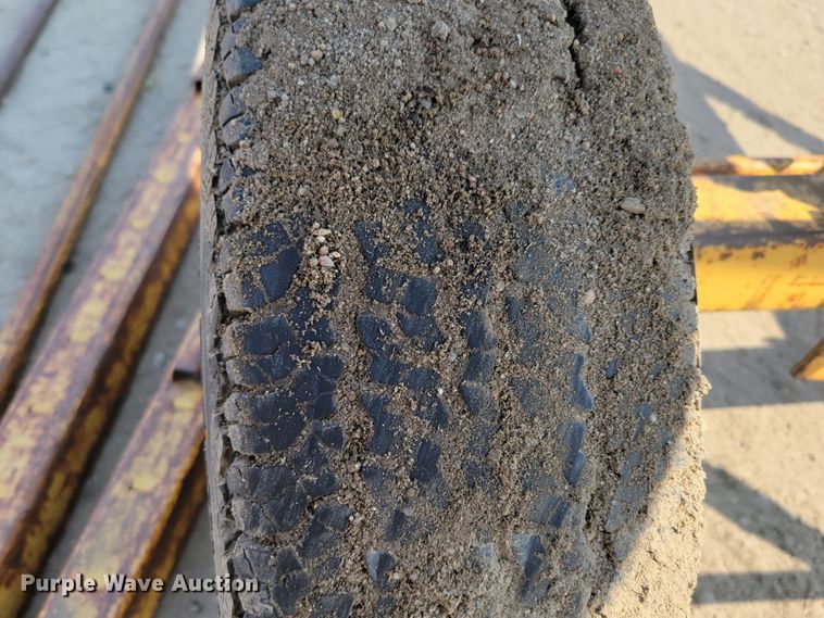 image for item DM8033 Rustgo 139  work platform