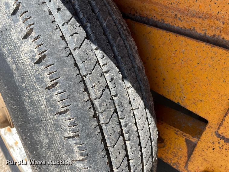 image for item DN5166 1983 Belshe  equipment trailer