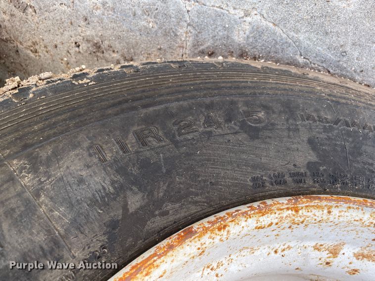 image for item DN5168 1975 Aztec  oilfield trailer