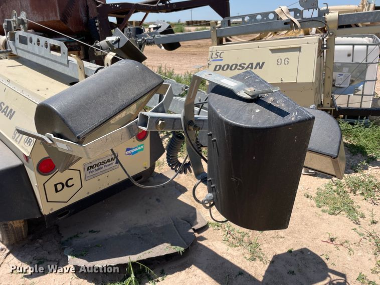 image for item DN5175 2012 Doosan LS-60HZ-T4F  light plant