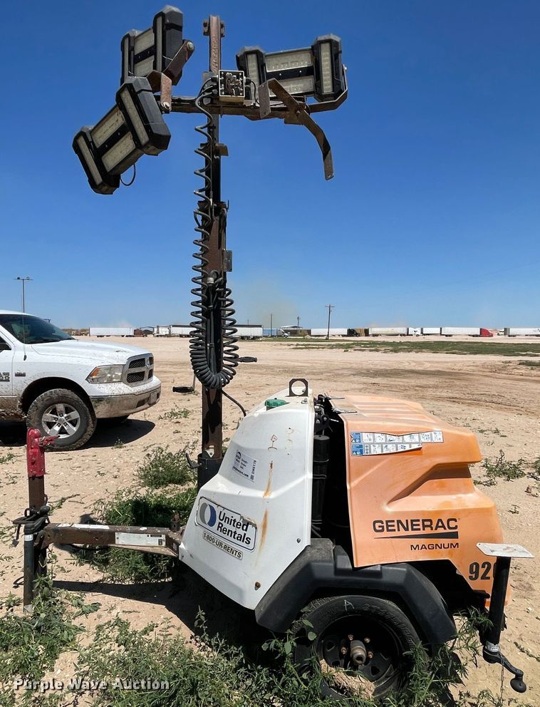 image for item DN5176 Generac Magnum  light plant