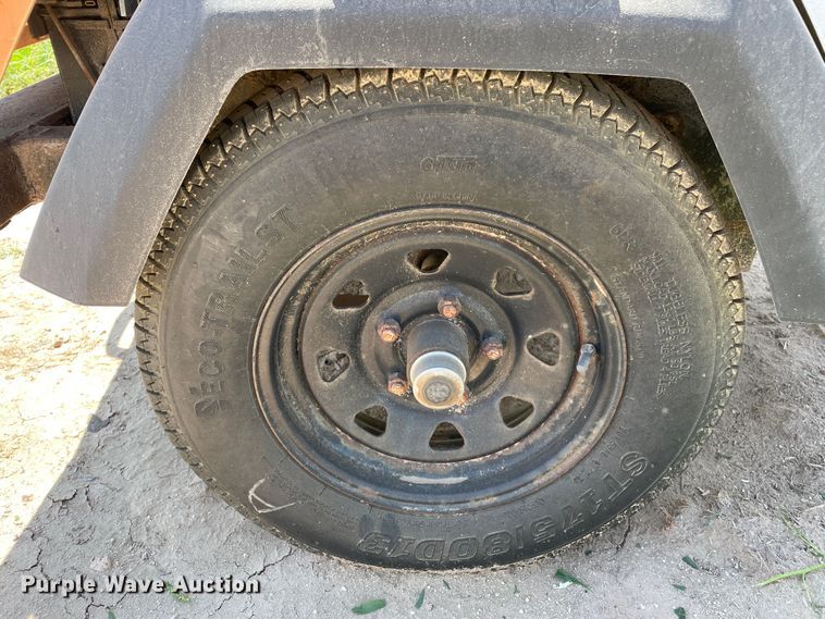 image for item DN5176 Generac Magnum  light plant