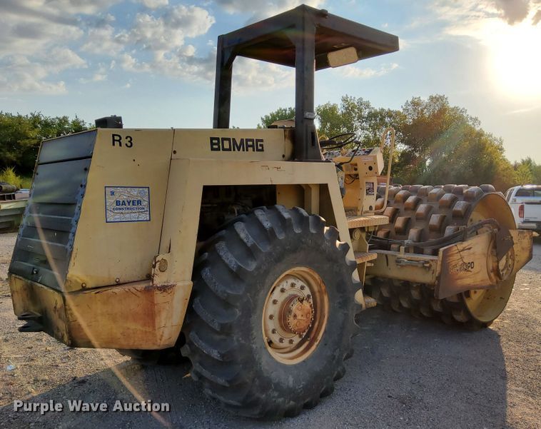 image for item DN6840 1987 Bomag BW213PD  single drum vibratory roller