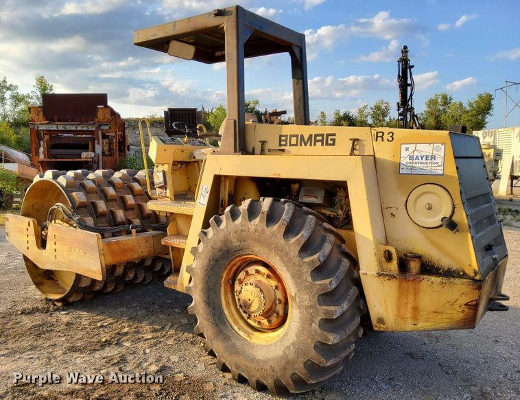 image for item DN6840 1987 Bomag BW213PD  single drum vibratory roller