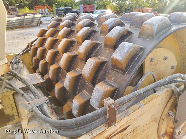 image for item DN6840 1987 Bomag BW213PD  single drum vibratory roller