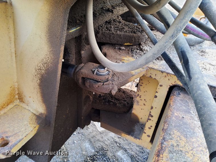 image for item DN6840 1987 Bomag BW213PD  single drum vibratory roller