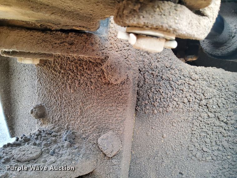 image for item DN6840 1987 Bomag BW213PD  single drum vibratory roller