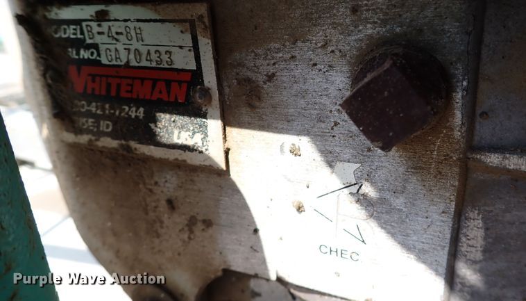 image for item DN6849 Whiteman B-4-8H  power trowel