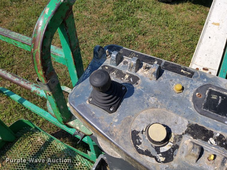 image for item DN6850 2006 JLG 400S  boom lift