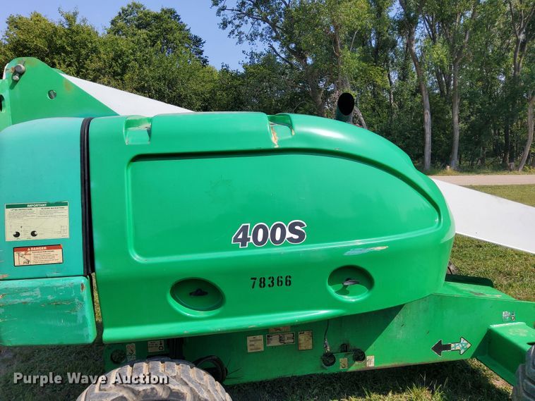 image for item DN6850 2006 JLG 400S  boom lift