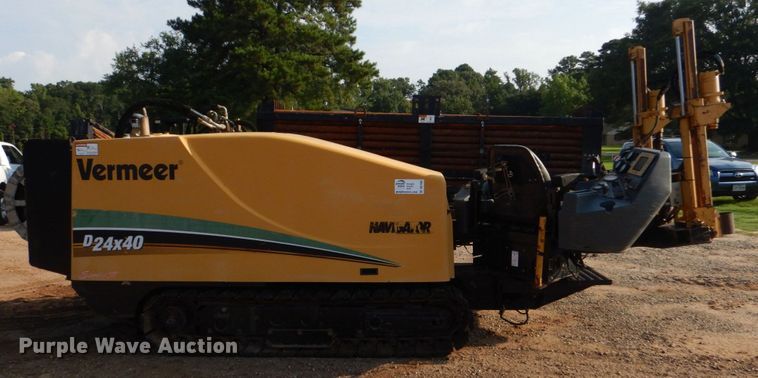 image for item DO1556 2010 Vermeer D24X40 Series II  directional boring unit