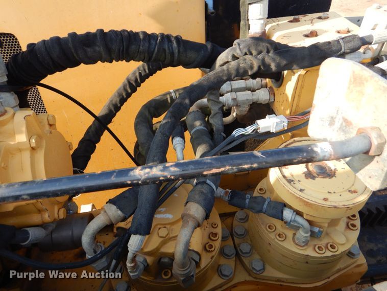 image for item DO1556 2010 Vermeer D24X40 Series II  directional boring unit