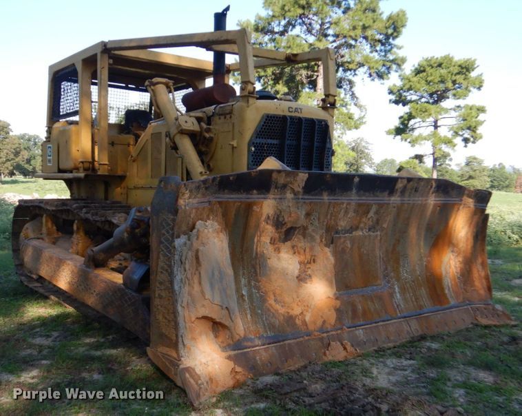 image for item DO1577 1977 Caterpillar D8K  dozer