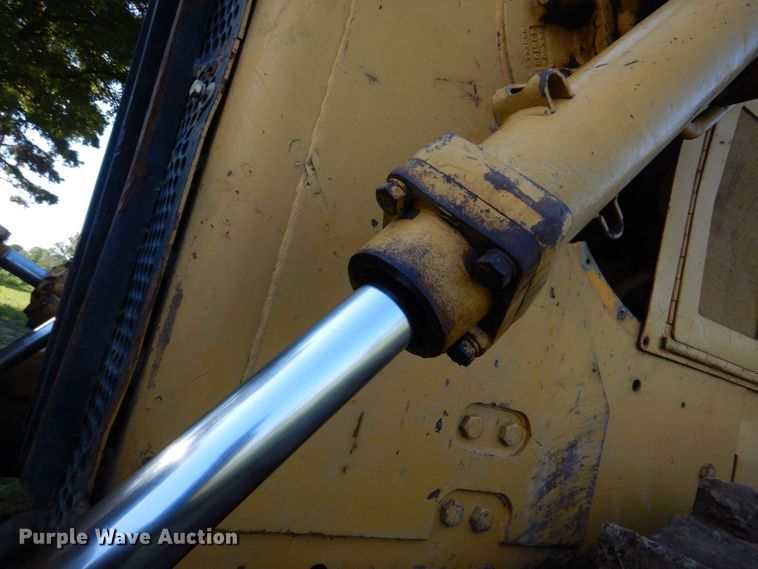 image for item DO1577 1977 Caterpillar D8K  dozer