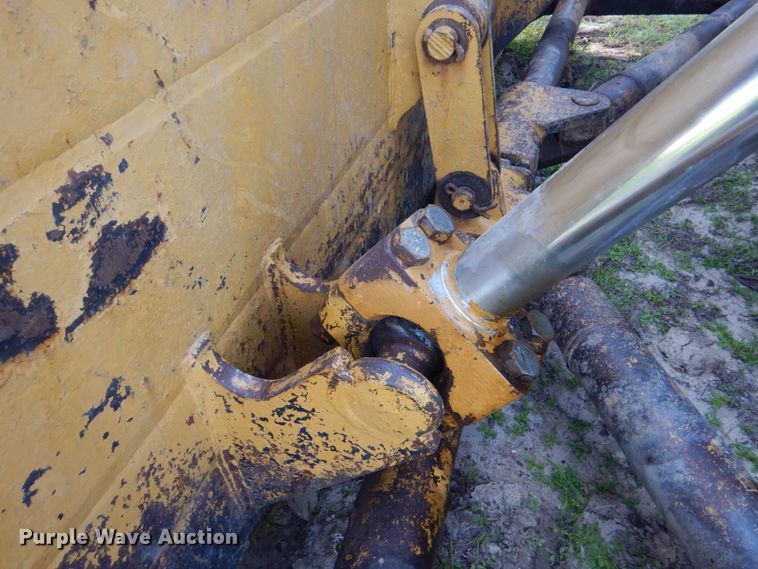 image for item DO1577 1977 Caterpillar D8K  dozer