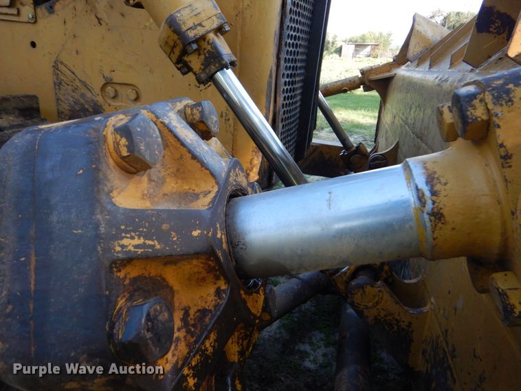 image for item DO1577 1977 Caterpillar D8K  dozer