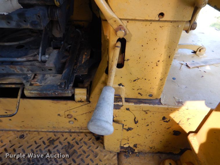 image for item DO1577 1977 Caterpillar D8K  dozer