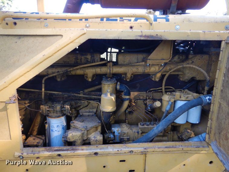 image for item DO1577 1977 Caterpillar D8K  dozer