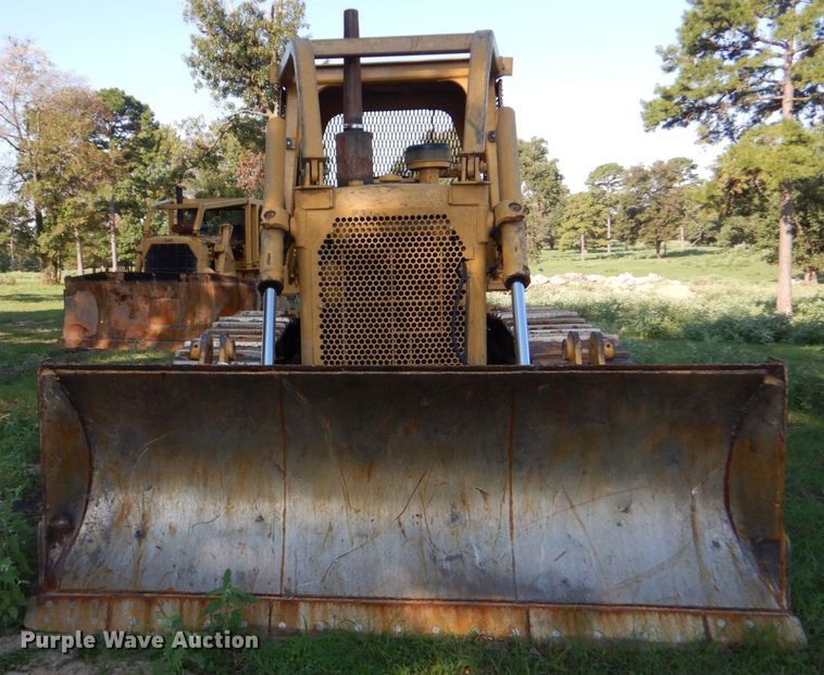 image for item DO1578 1985 Caterpillar D6D  dozer