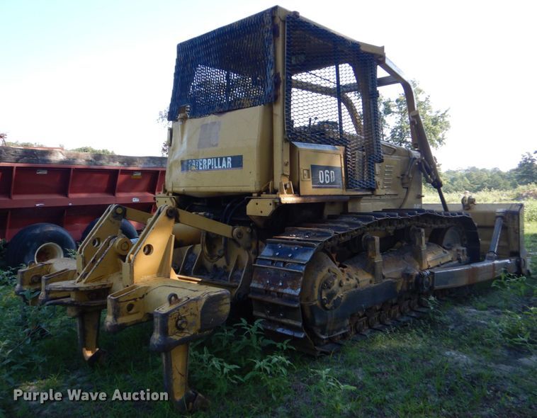 image for item DO1578 1985 Caterpillar D6D  dozer