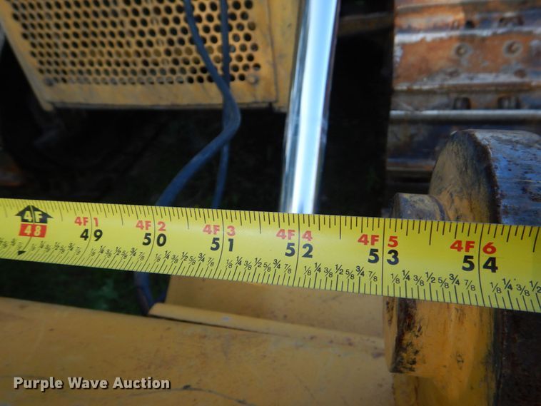 image for item DO1578 1985 Caterpillar D6D  dozer