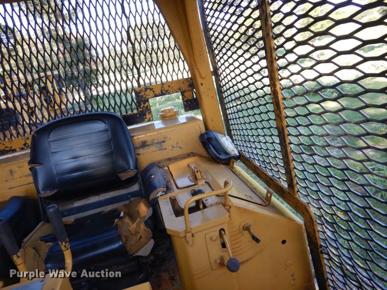 image for item DO1578 1985 Caterpillar D6D  dozer