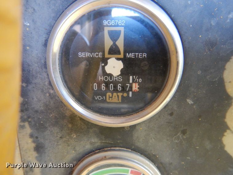 image for item DO1578 1985 Caterpillar D6D  dozer